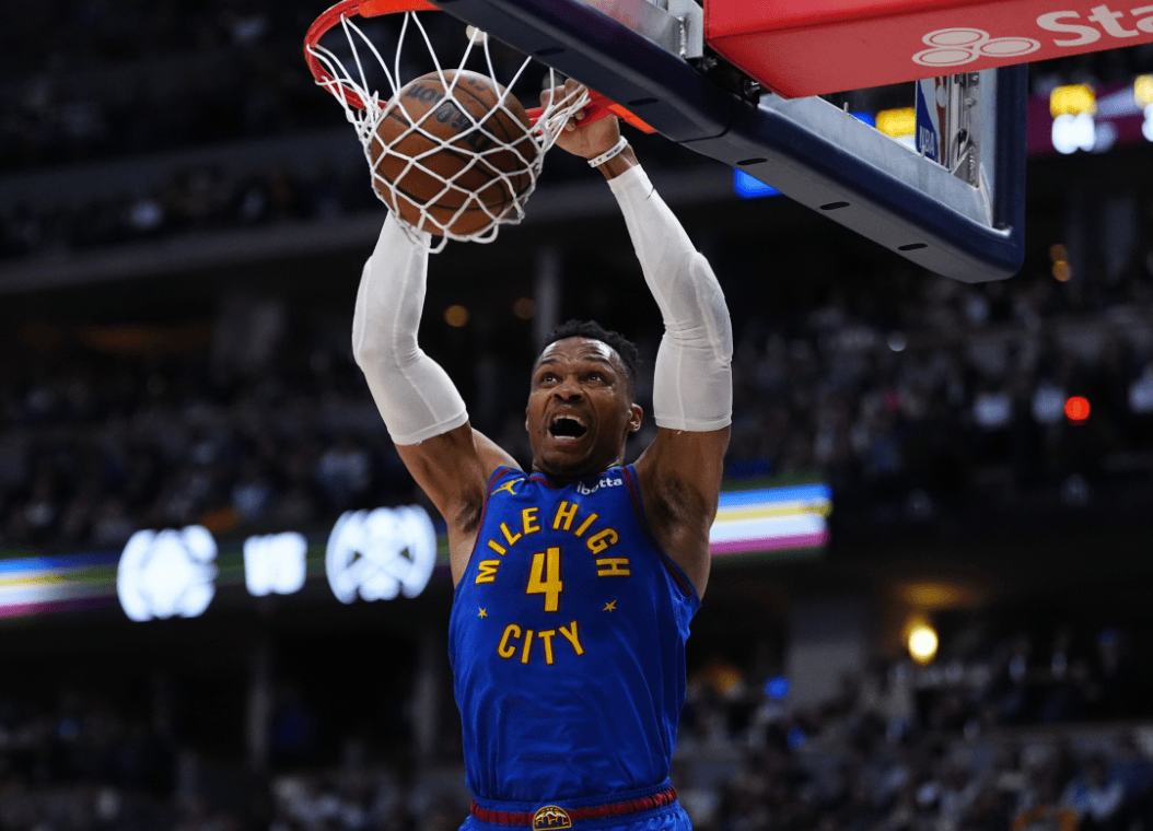 加时末段尼斯外线爆发——NBA季后赛节点到来；质疑声仍在；资深球员宣示担当