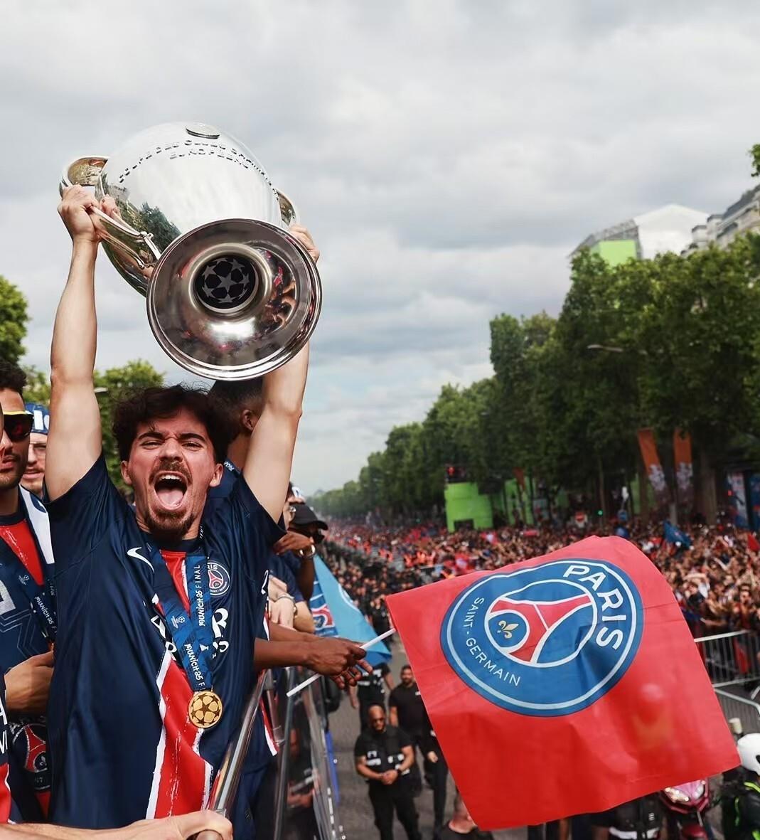 九游官网-国王杯倒计时，巴黎圣日耳曼转会期绝杀压哨，细节引发关注，气氛紧张，细节决定成败的简单介绍