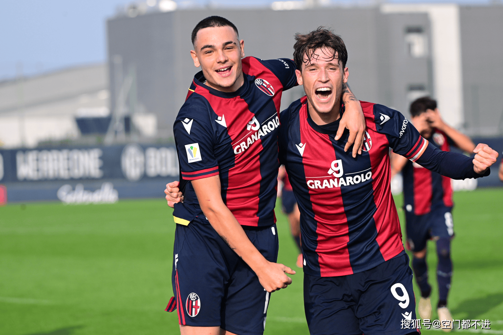 九游游戏平台-包含国际比赛日上海久事复出首秀：意大利杯节点到来；引发热议；轮换策略成焦点的词条